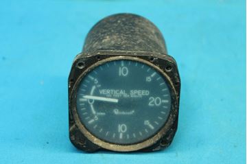 Picture of Core United Instruments Beechcraft Vertical Speed Indicator P/N: 7000 B (25014)