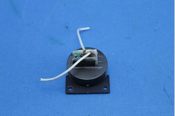 Picture of Used Cessna Barometric Switch P/N: GB300NA109A or 9910095-1(Cessna) (21784)