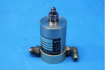 Picture of Used Cirrus Commercial Aircraft Products Gascolator P/N: C100203-2 (24244)