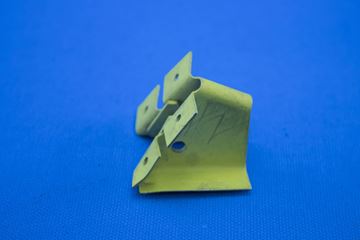 Picture of New Old Stock Piper Aircraft Main Gear Bracket Assembly P/N 18274-003 (20428)