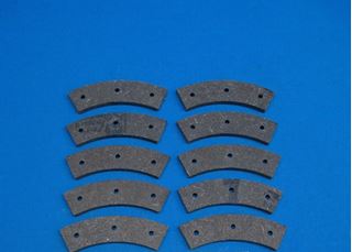 Picture of 1 Lot of 10 New Old Stock Cleveland Brake Linings P/N: 66-4 (13977)