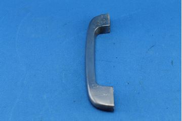 Picture of Piper Handle P/N: 18514-000 (21769)