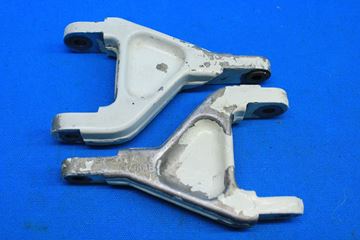 Picture of Piper Nose Gear Torque Links 20734-000 (21944)