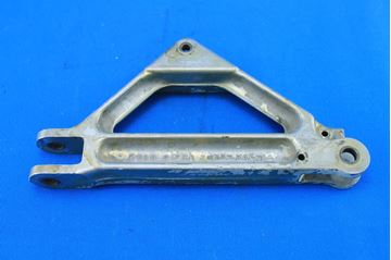 Picture of Piper PA-24-250 Main Gear Side Brace Link Assembly P/N: 20767-000 (21146)
