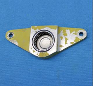 Picture of Piper PA-24-250 Bracket Assy P/N: 21041-000 (21840)
