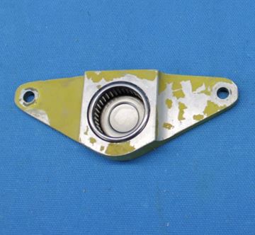 Picture of Piper PA-24-250 Bracket Assy P/N: 21041-000 (21840)