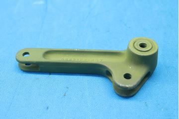 Picture of Cessna 402B Nose Gear Retract Arm Assembly P/N: 0842108-2 (26766)