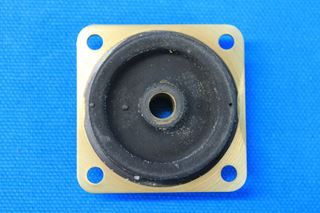 Picture of Lord Shock Mount One Inch Plate P/N 153PL6 (19922)