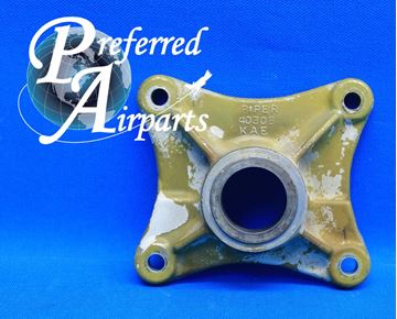 Picture of Good Used Piper Forward Fitting Casting Number 40308 P/N: 40309-004 (19533)
