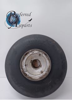 Picture of Used Goodyear Aircraft Wheel Assy 6.00-6 511960M-1 and Tire for Display