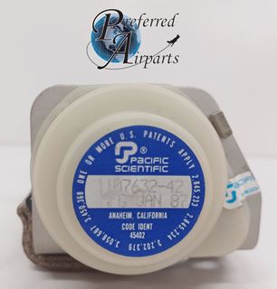 Picture of New Cessna Pacific Scientific Seat Belt Assy, p/n S2718-2-42, p/n 1107632-42 Tan