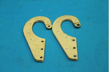 Picture of Lot of 2 Piper Aircraft Forward Baggage Door Hinges, p/n 30603-000 (25662)