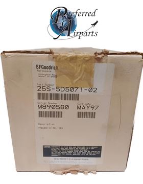 Picture of New BF Goodrich Fairchild Nacelle to Tip RH Wing De-Icer p/n 25S-5D5071-02