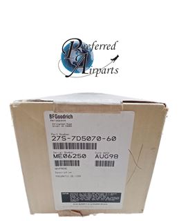 Picture of New BF Goodrich Cessna Nacelle to Tip RH Wing De-Icer w/Lights p/n 27S-7D5070-60