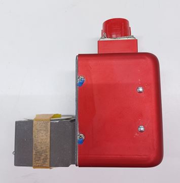 Picture of Fuel Valve Shutoff for Aircraft, Dukes Inc, p/n 1496-00-1, alt p/n 980004-001