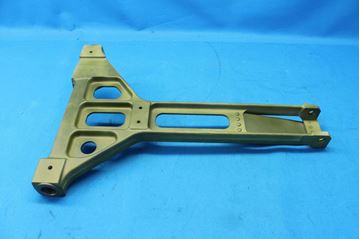 Picture of Used Aerostar 601P Main Landing Gear Left Side Brace Assy p/n 400094-001 (27428)