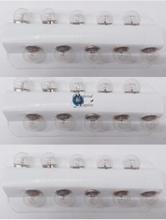 Picture of Lot of 30 New Surplus Aircraft Lamps/Bulbs, p/n 62