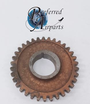 Picture of New Cessna Aircraft Lycoming Engine Camshaft Governor Gear, p/n 70387