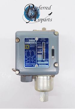 Picture of New Square D Company Pressure Switch p/n 9012ACW5, Class 9012, Type ACW-5