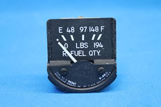 Picture of Used Rochester Mooney Aircraft Fuel Qty Cluster Gauge p/n 640281-127 (23871)