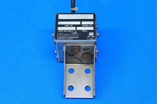 Picture of Used Shadin Piper Aircraft Fuel Flow Transducer p/n 680501 (28437)
