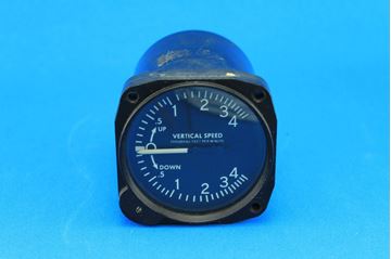 Picture of Used Kollsman Aircraft Vertical Speed Indicator Core p/n 731KN02 (21694)