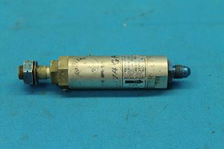 Picture of Used Ausco Piper Aircraft Flow Control Hydraulic Valve p/n 980013-1 (25110)