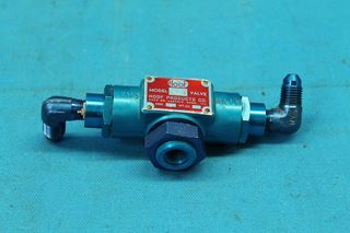 Picture of Used Hoof Piper Aircraft Brake Valve p/n A51 (25098)