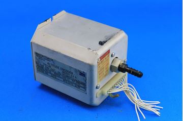 Picture of Used Piper Aircraft Aero Mech Altitude Encoder, p/n AM250 (21706)