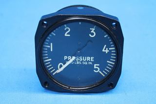 Picture of Used US Gauge Aircraft Hydraulic Press Gauge p/n AW23/4-34K (23867)