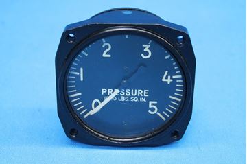 Picture of Used US Gauge Aircraft Hydraulic Press Gauge p/n AW23/4-34K (23867)