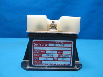 Picture of Used Hartman Electric Contactor Relay, p/n DH7PF, DH-7PF, 28V (11697)