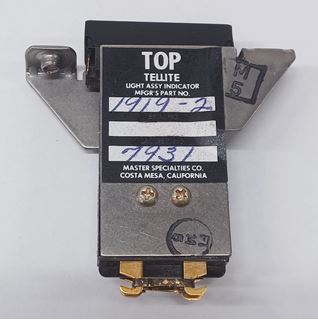 Picture of New Aircraft Utility Door Light for 12 or 24 Volt, p/n 1919-2, With 2 New Bulbs