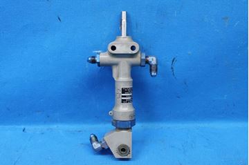 Picture of Used 1970 Cessna 337F Main Gear Downlock Actuator, p/n 1580004-5 (24630)