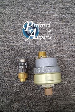 Picture of New Surplus L-39 Aircraft Pressure Transducer, p/n LUN1566-8, LUN 1566-8